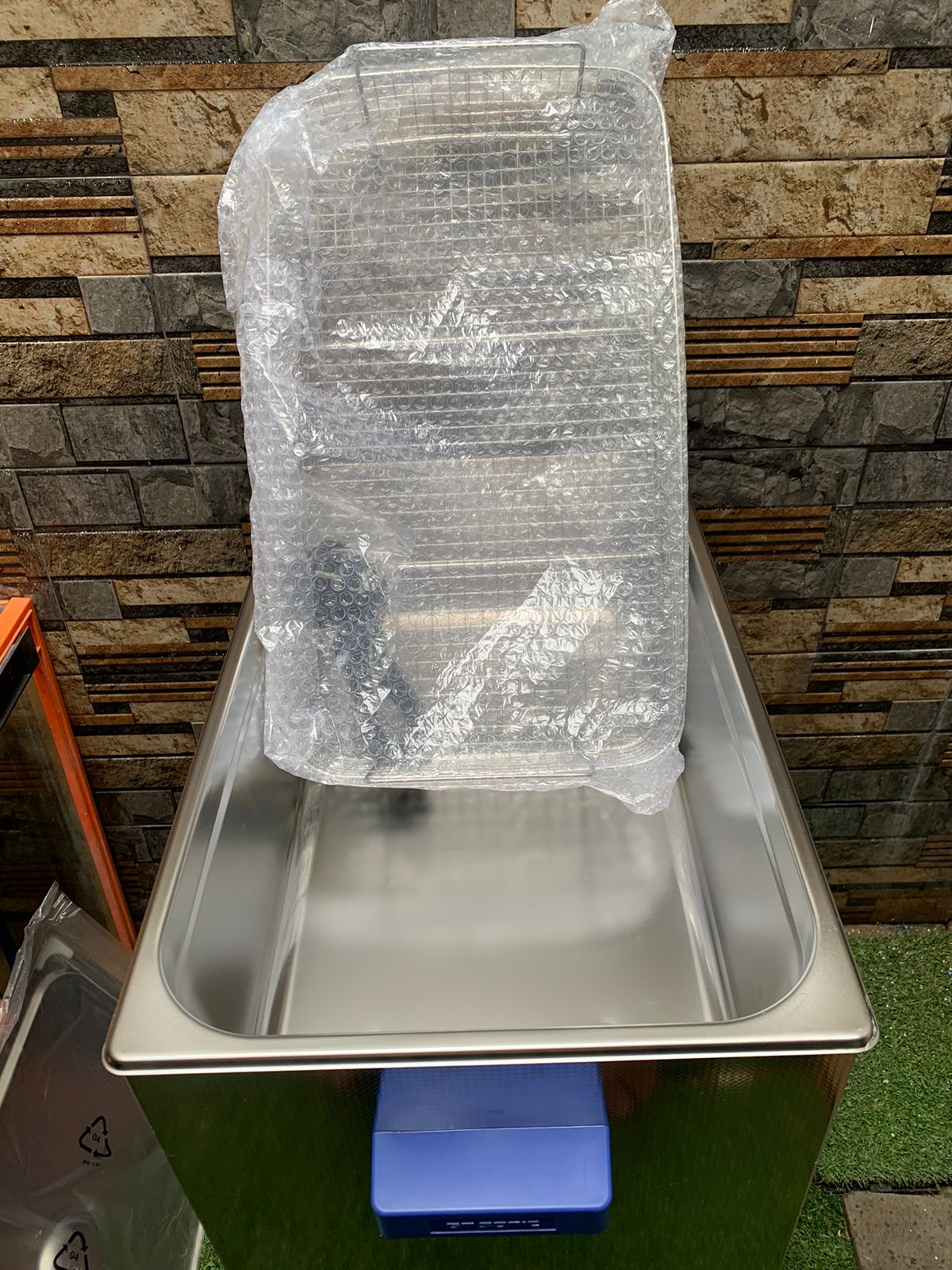 GT Sonic R20 Ultrasonic Cleaner 20L GT Sonic R20 Ultrasonic Cleaner 20L Contoh Gambar(4)