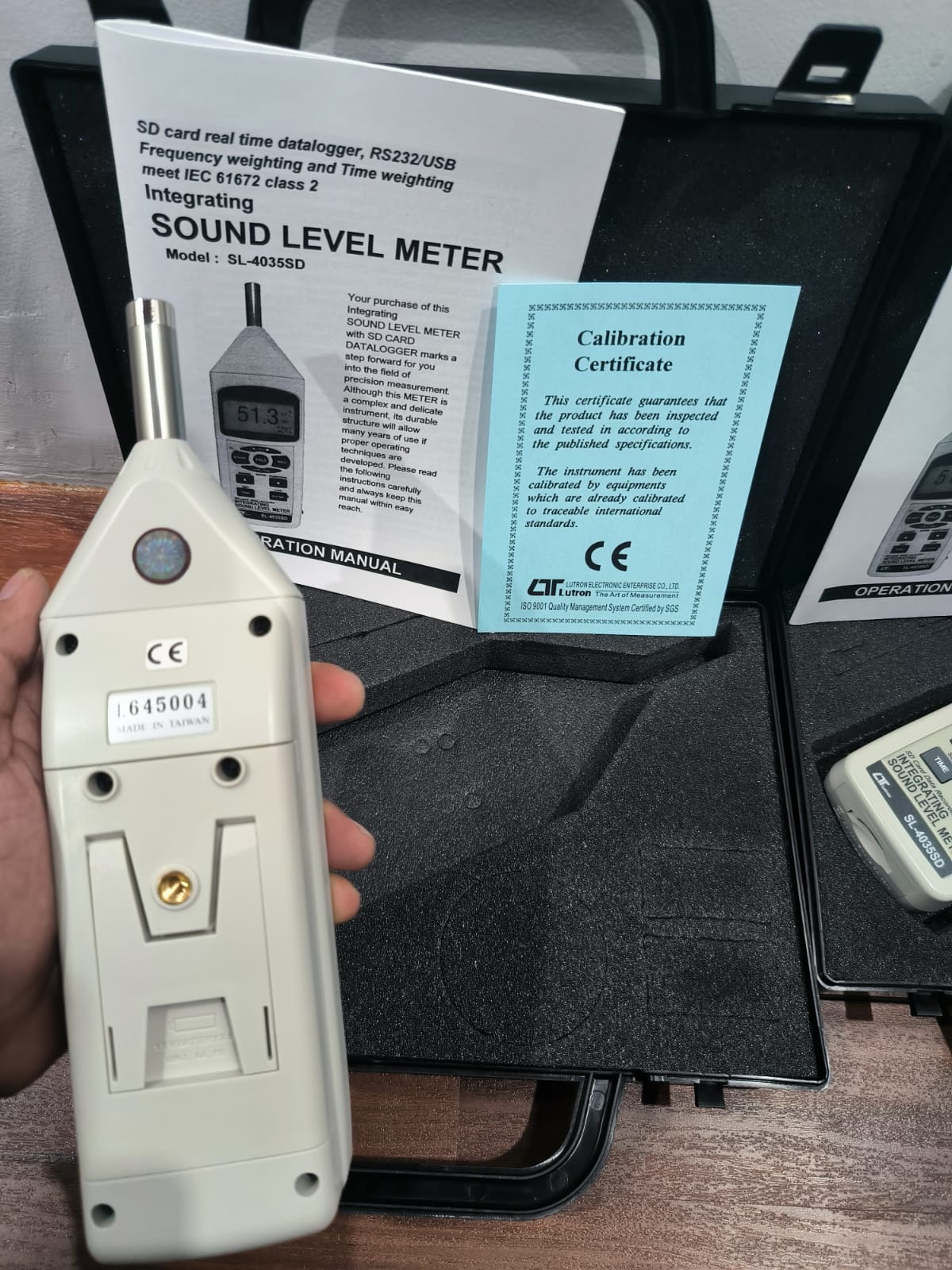 Lutron SL-4035SD Sound Level Meter Lutron SL-4035SD Sound Level Meter 3