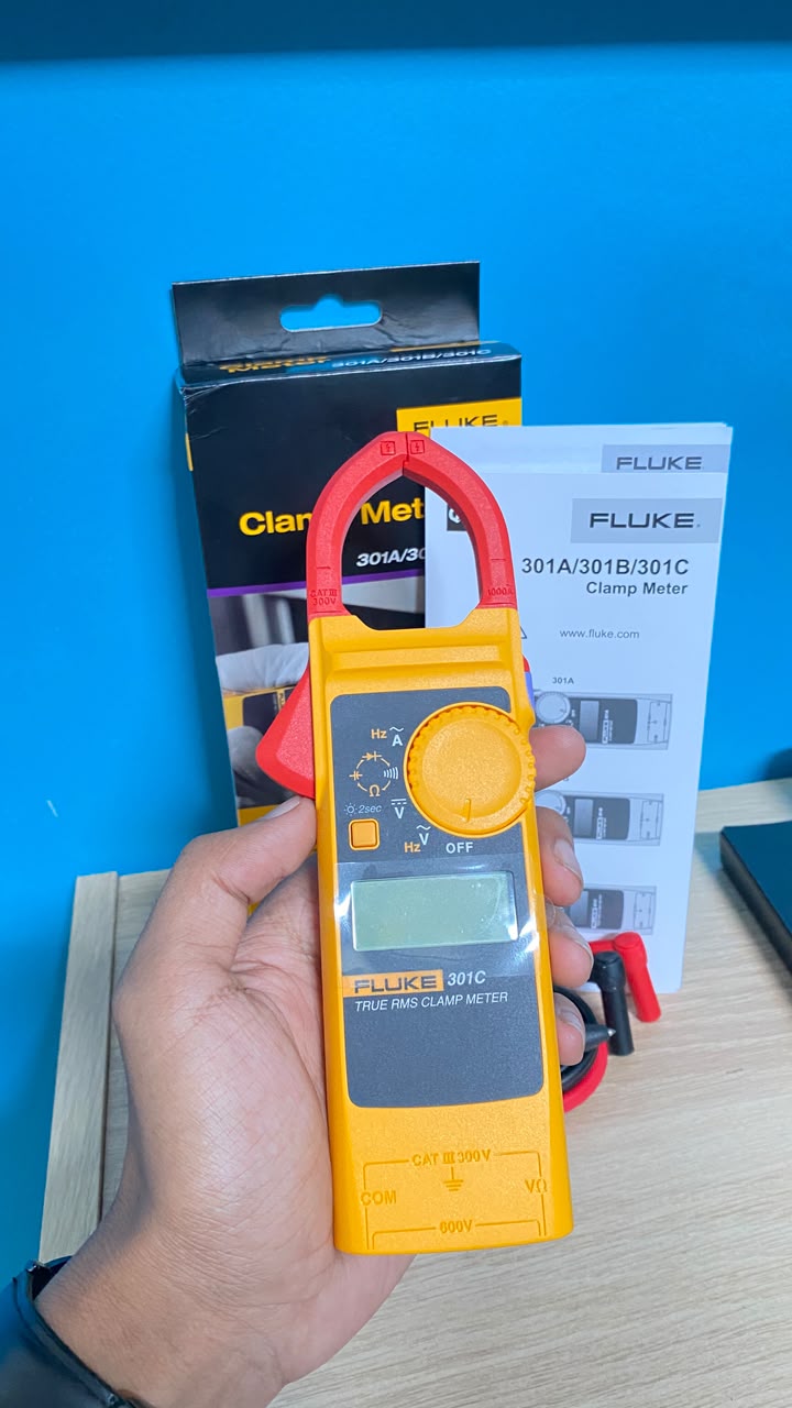 Fluke 301C Clamp Meter Fluke 301C Clamp Meter