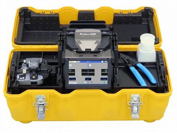 Fujikura 45S Fusion Splicer Fujikura 45S Fusion Splicer 3